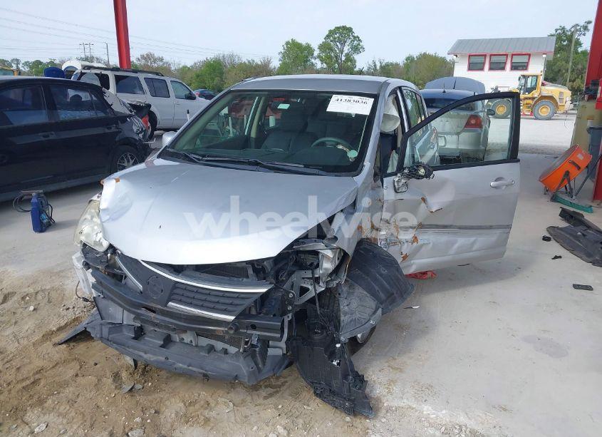 Photo 6 of 2009 Nissan Versa 1.8SL (VIN 3N1BC13E89L371665)