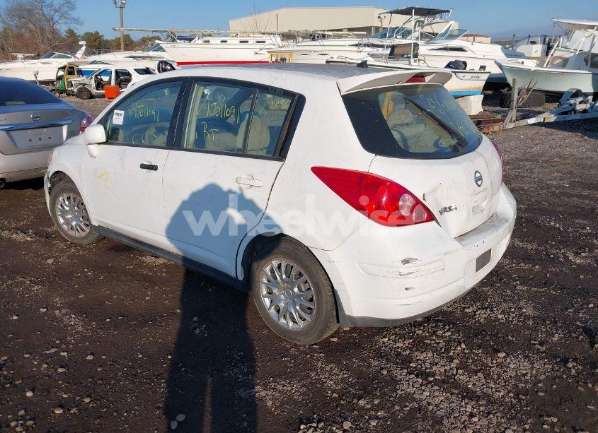 Photo 3 of 2009 Nissan Versa 1.8S (VIN 3N1BC13E89L401330)
