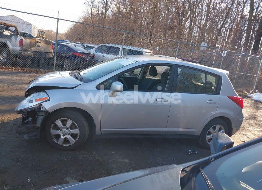 Photo 15 of 2009 Nissan Versa 1.8S (VIN 3N1BC13E89L488419)