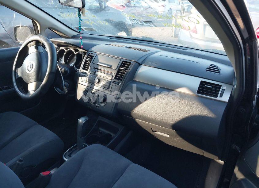 Photo 5 of 2007 Nissan Versa 1.8S (VIN 3N1BC13E97L362227)