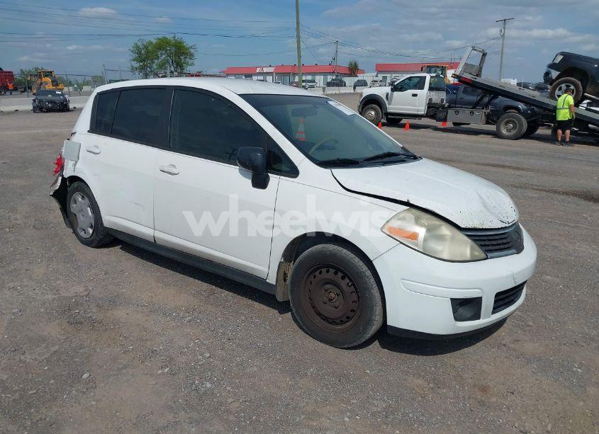 2007 Nissan Versa 1.8S (VIN 3N1BC13E97L372000) main photo