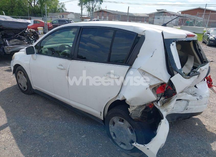 Photo 3 of 2007 Nissan Versa 1.8S (VIN 3N1BC13E97L372000)