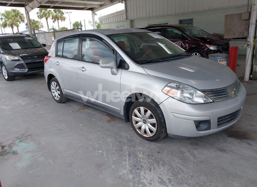 2007 Nissan Versa 1.8S (VIN 3N1BC13E97L398256) main photo