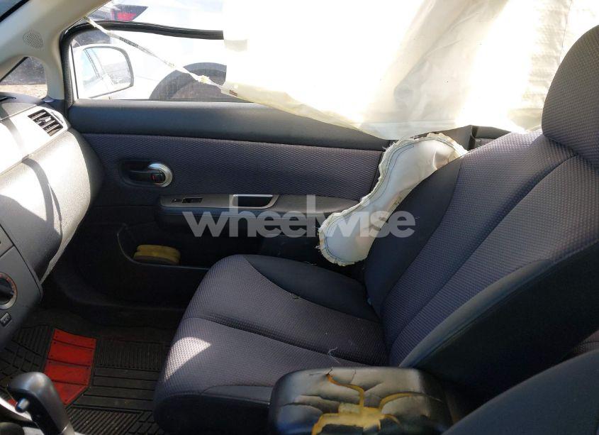 Photo 5 of 2007 Nissan Versa 1.8SL (VIN 3N1BC13E97L405982)