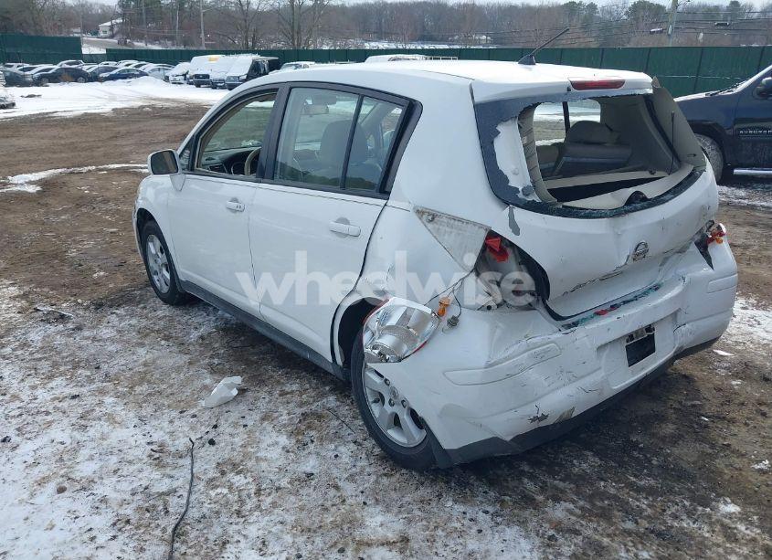 Photo 3 of 2008 Nissan Versa 1.8SL (VIN 3N1BC13E98L363640)