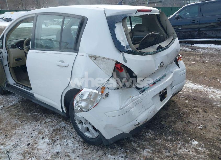 Photo 6 of 2008 Nissan Versa 1.8SL (VIN 3N1BC13E98L363640)