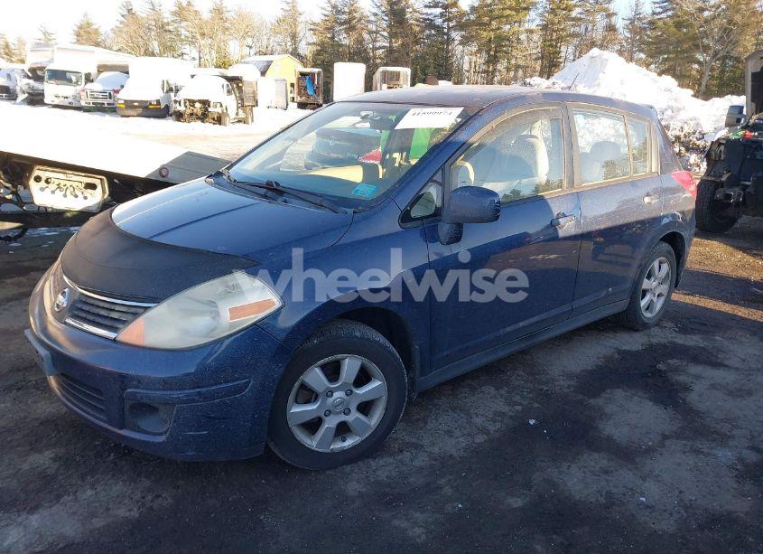 Photo 2 of 2008 Nissan Versa 1.8SL (VIN 3N1BC13E98L383015)