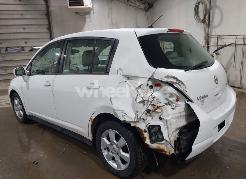 Photo 3 of 2008 Nissan Versa 1.8SL (VIN 3N1BC13E98L444699)