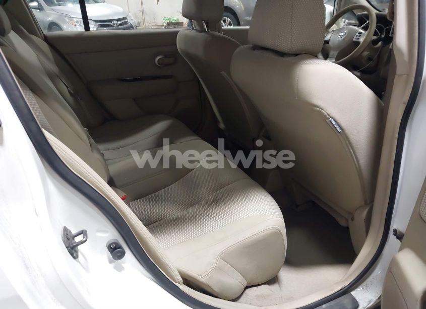 Photo 8 of 2008 Nissan Versa 1.8SL (VIN 3N1BC13E98L444699)