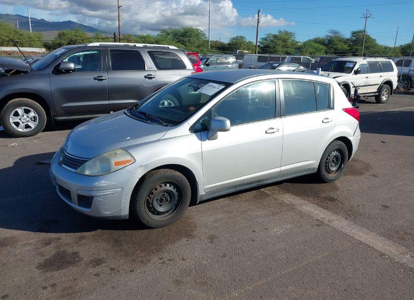 Photo 2 of 2009 Nissan Versa 1.8S (VIN 3N1BC13E99L353031)