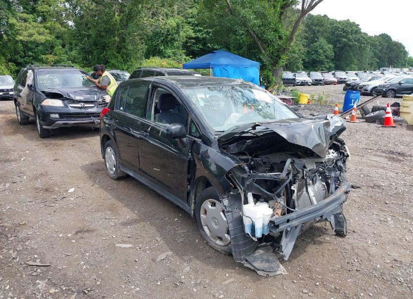 2009 Nissan Versa 1.8S (VIN 3N1BC13E99L357676) main photo