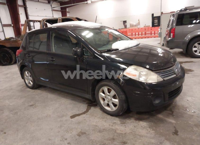 2009 Nissan Versa 1.8SL (VIN 3N1BC13E99L393142) main photo