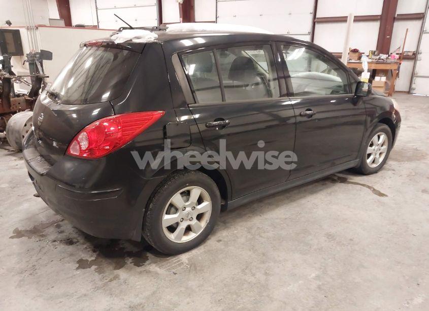 Photo 4 of 2009 Nissan Versa 1.8SL (VIN 3N1BC13E99L393142)