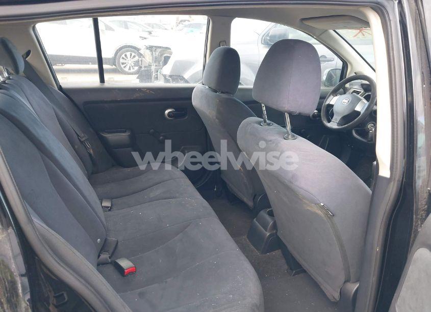 Photo 8 of 2009 Nissan Versa 1.8S (VIN 3N1BC13E99L403166)