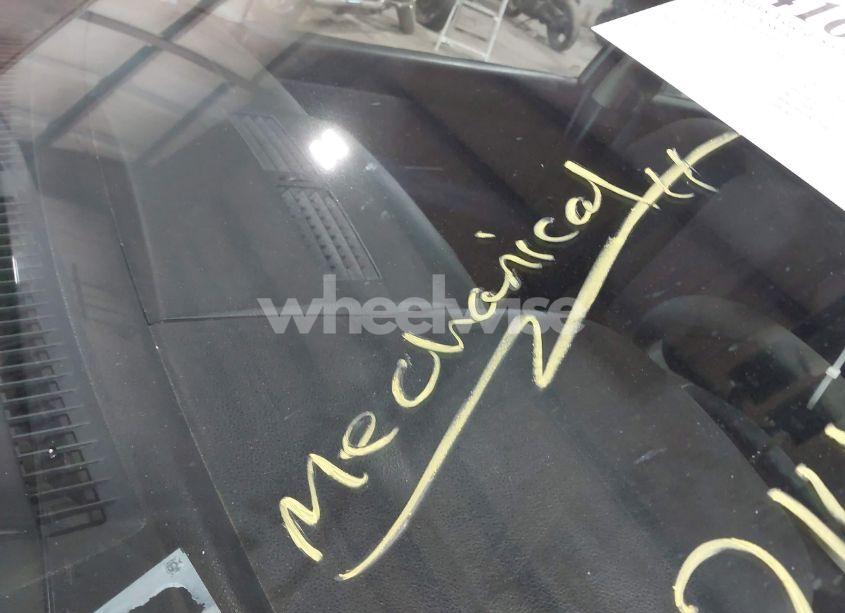 Photo 6 of 2009 Nissan Versa 1.8SL (VIN 3N1BC13E99L409551)