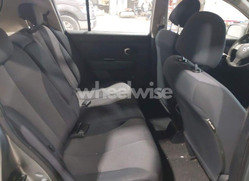 Photo 8 of 2009 Nissan Versa 1.8SL (VIN 3N1BC13E99L409551)