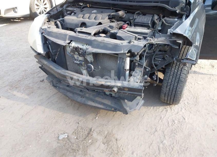 Photo 6 of 2009 Nissan Versa 1.8S (VIN 3N1BC13E99L439004)