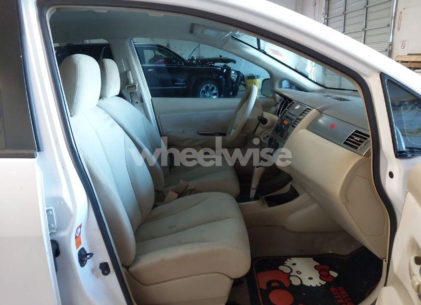 Photo 5 of 2009 Nissan Versa 1.8S (VIN 3N1BC13E99L443263)