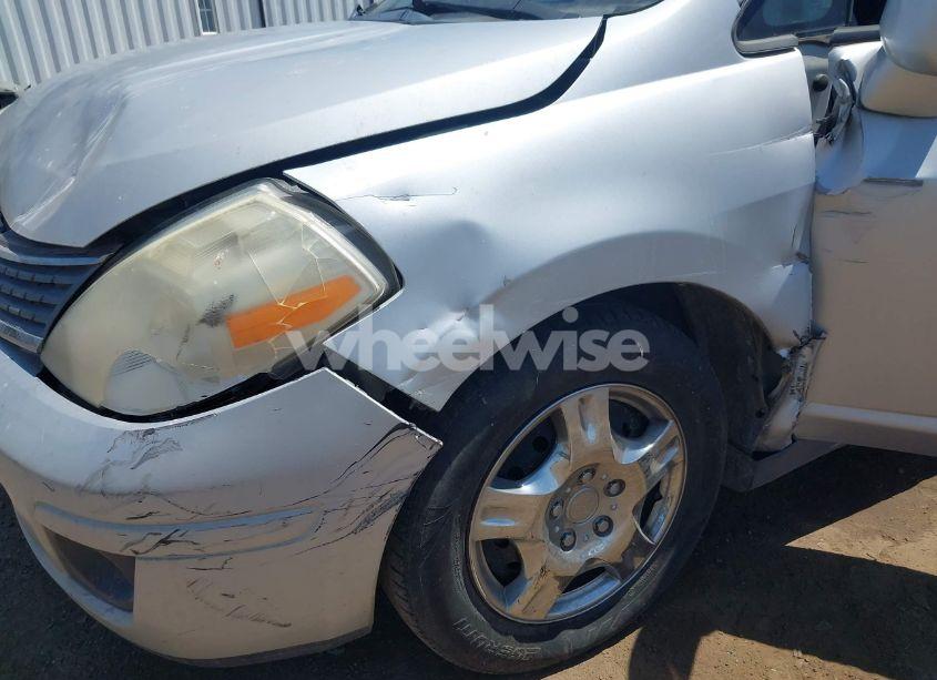 Photo 12 of 2007 Nissan Versa 1.8S (VIN 3N1BC13EX7L362219)