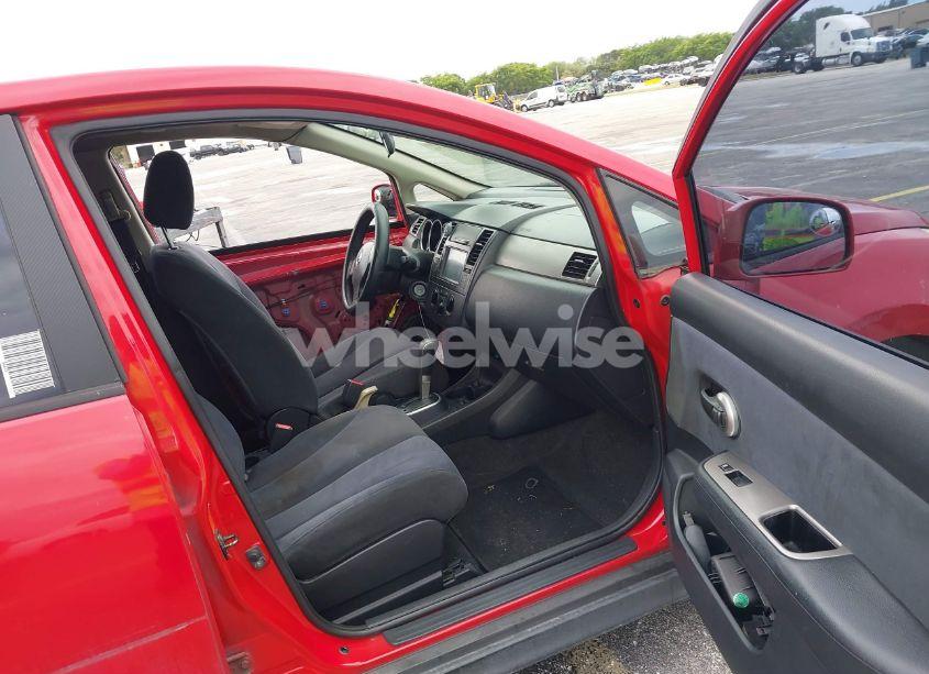 Photo 5 of 2007 Nissan Versa 1.8S (VIN 3N1BC13EX7L362270)