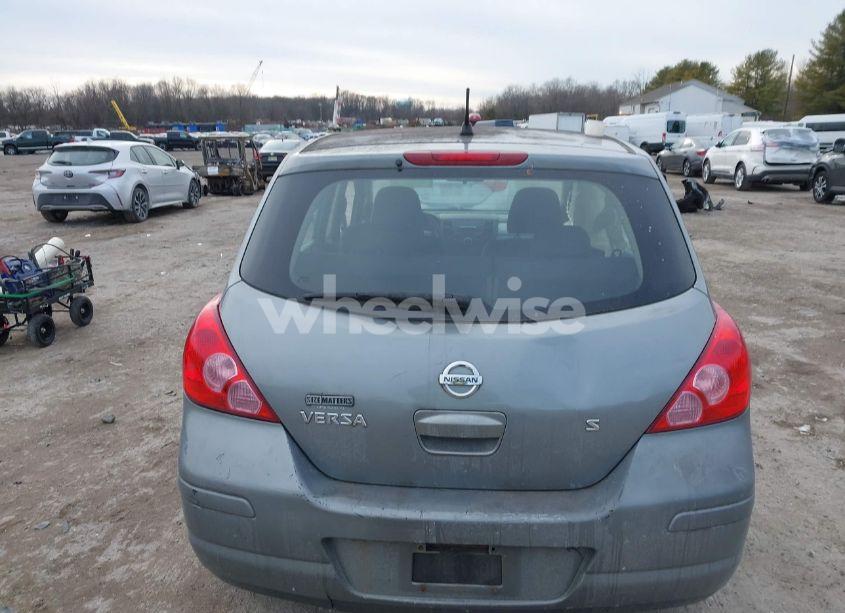 Photo 16 of 2007 Nissan Versa 1.8S (VIN 3N1BC13EX7L429210)