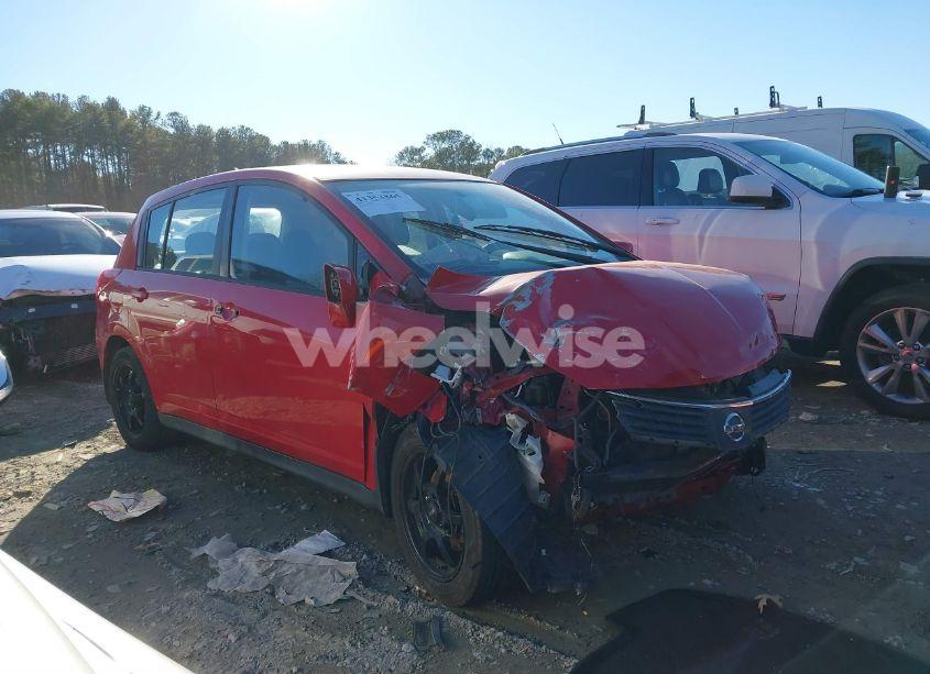 Photo 13 of 2008 Nissan Versa 1.8S (VIN 3N1BC13EX8L380107)