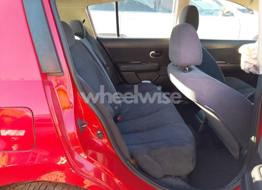 Photo 8 of 2008 Nissan Versa 1.8S (VIN 3N1BC13EX8L380107)