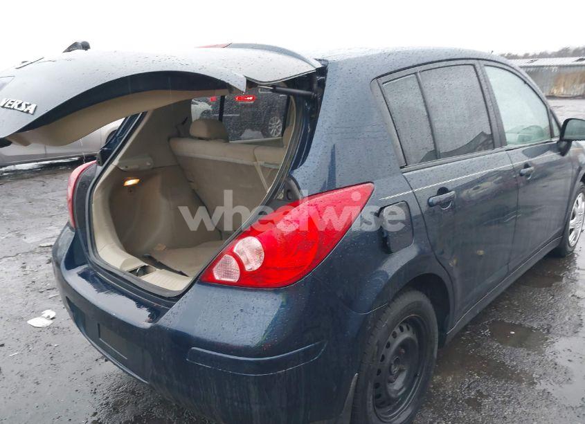 Photo 4 of 2008 Nissan Versa 1.8S (VIN 3N1BC13EX8L388854)