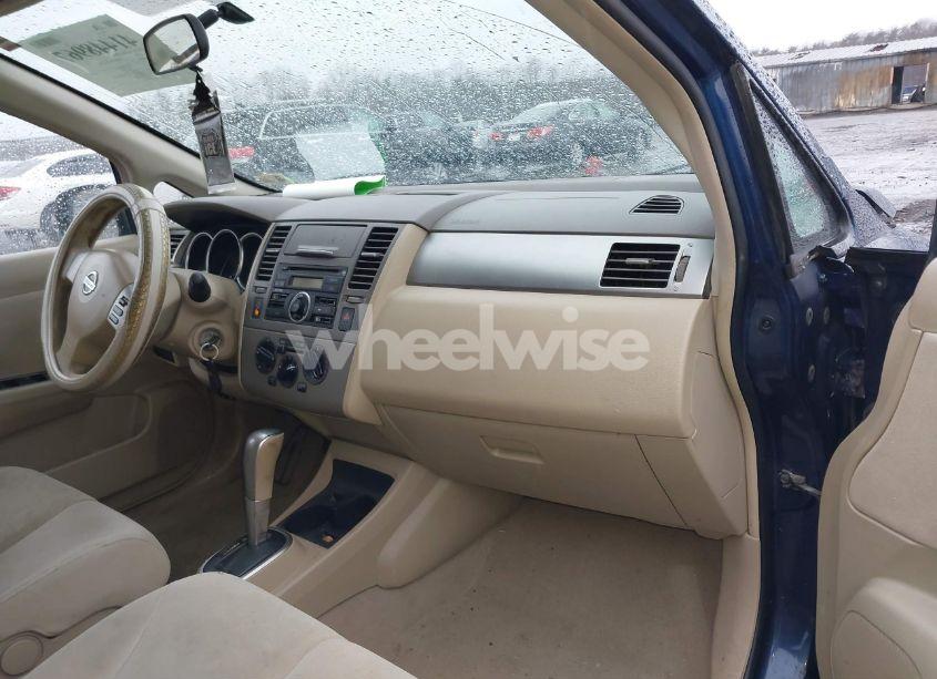 Photo 5 of 2008 Nissan Versa 1.8S (VIN 3N1BC13EX8L388854)