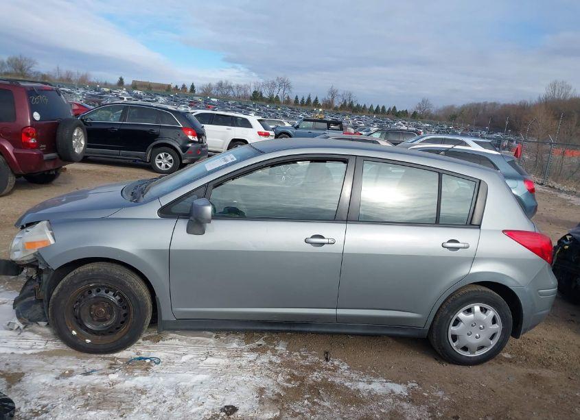 Photo 14 of 2008 Nissan Versa 1.8S (VIN 3N1BC13EX8L396100)