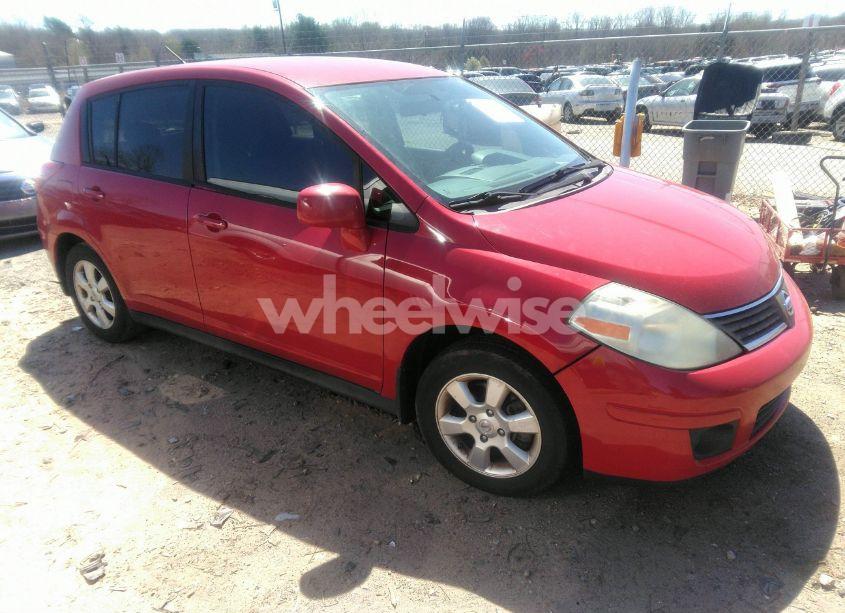 2008 Nissan Versa 1.8SL (VIN 3N1BC13EX8L402249) main photo