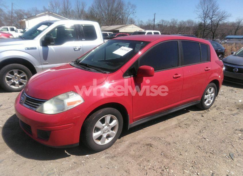 Photo 2 of 2008 Nissan Versa 1.8SL (VIN 3N1BC13EX8L402249)