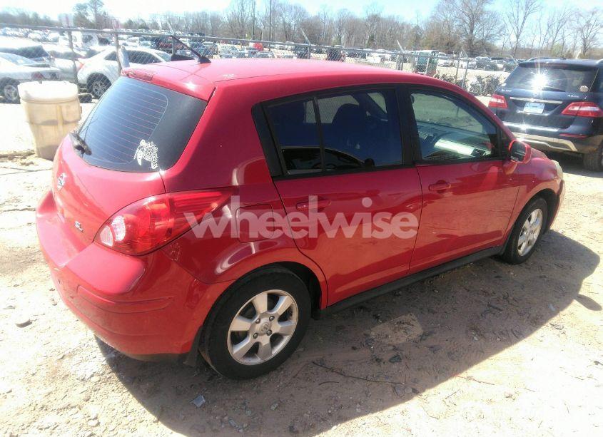 Photo 4 of 2008 Nissan Versa 1.8SL (VIN 3N1BC13EX8L402249)