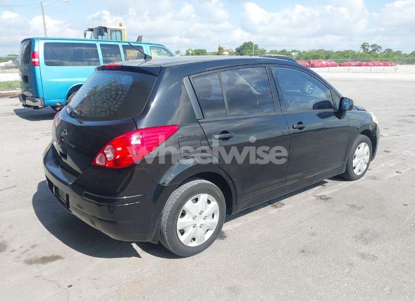 Photo 4 of 2009 Nissan Versa 1.8S (VIN 3N1BC13EX9L369674)