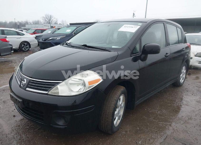 Photo 2 of 2009 Nissan Versa 1.8SL (VIN 3N1BC13EX9L390055)