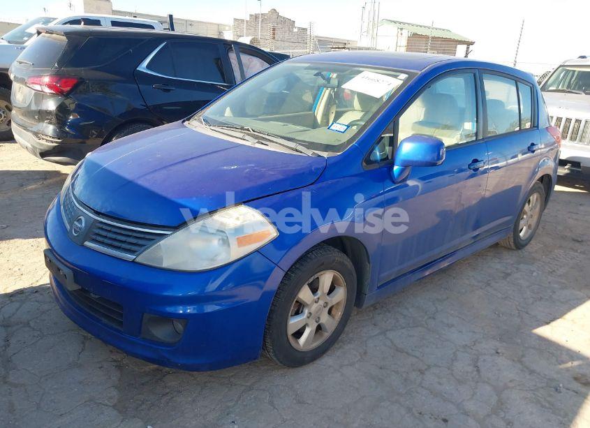 Photo 2 of 2009 Nissan Versa 1.8SL (VIN 3N1BC13EX9L404651)
