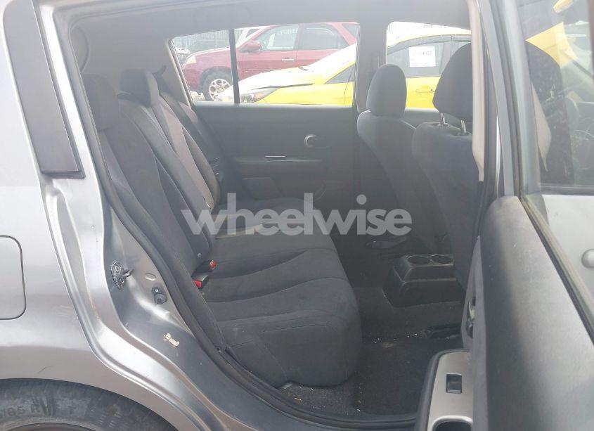 Photo 8 of 2009 Nissan Versa 1.8S (VIN 3N1BC13EX9L458211)