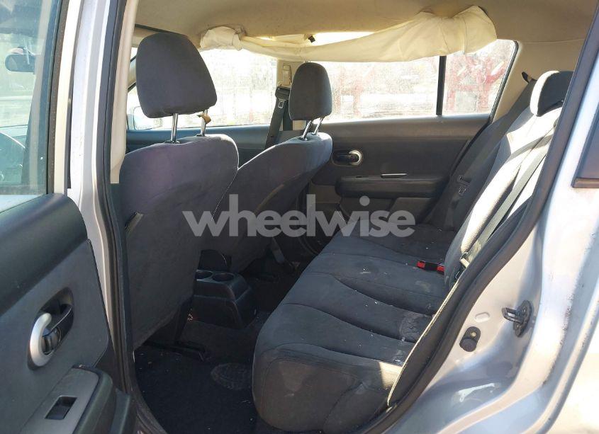 Photo 8 of 2009 Nissan Versa 1.8S (VIN 3N1BC13EX9L466485)