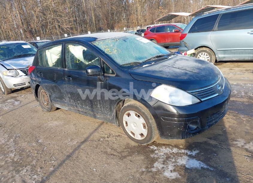 2009 Nissan Versa 1.8S (VIN 3N1BC13EX9L497879) main photo