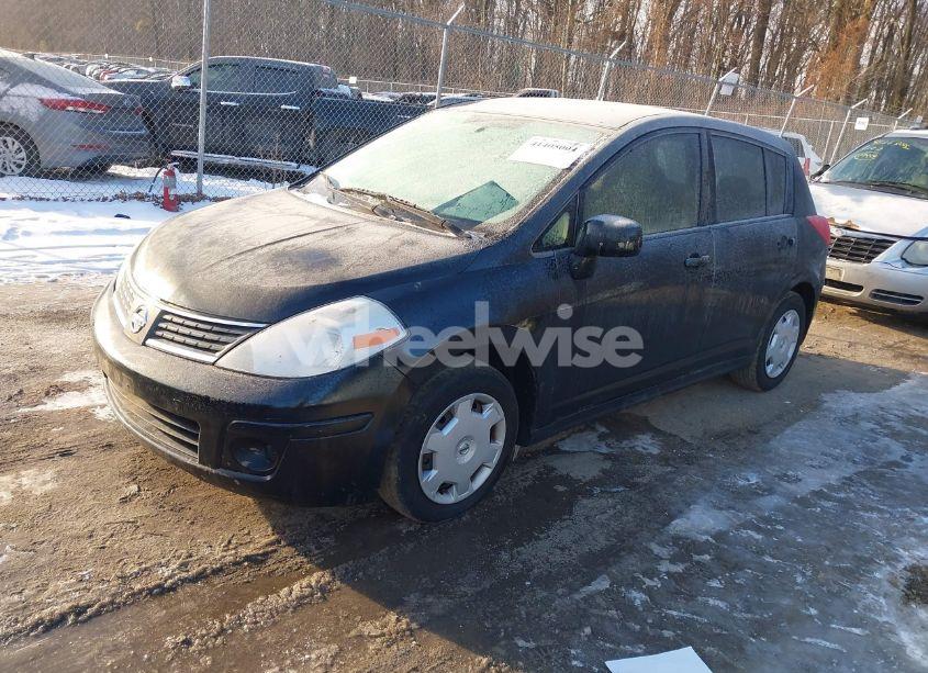 Photo 2 of 2009 Nissan Versa 1.8S (VIN 3N1BC13EX9L497879)