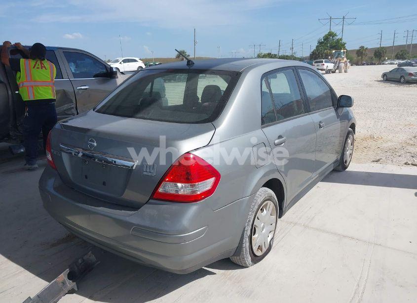 Photo 4 of 2010 Nissan Versa 1.8S (VIN 3N1BC1AP0AL365397)