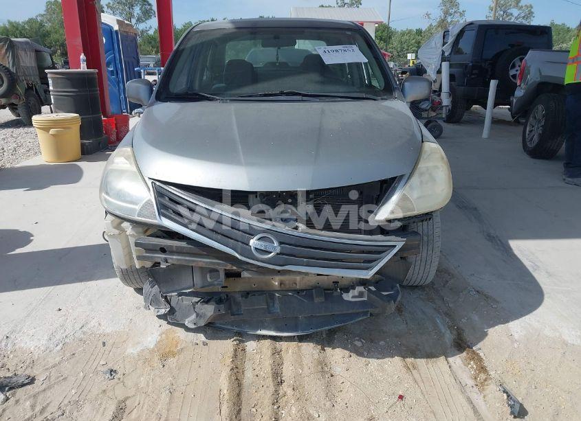 Photo 6 of 2010 Nissan Versa 1.8S (VIN 3N1BC1AP0AL365397)
