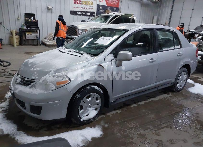 Photo 2 of 2010 Nissan Versa 1.8 S (VIN 3N1BC1AP0AL377386)