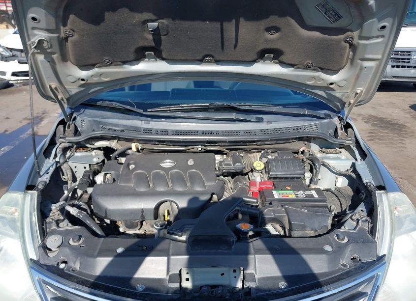 Photo 10 of 2010 Nissan Versa 1.8SL (VIN 3N1BC1AP0AL383169)