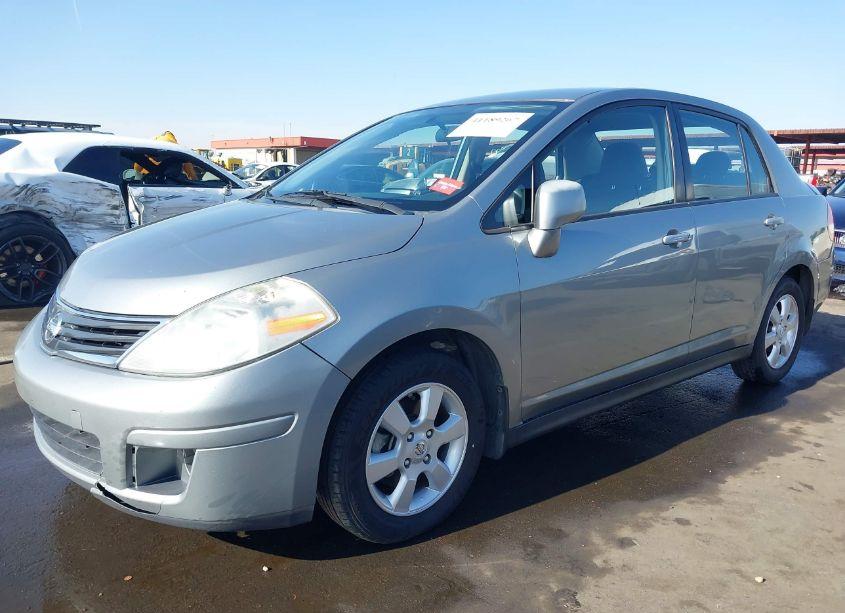 Photo 2 of 2010 Nissan Versa 1.8SL (VIN 3N1BC1AP0AL383169)