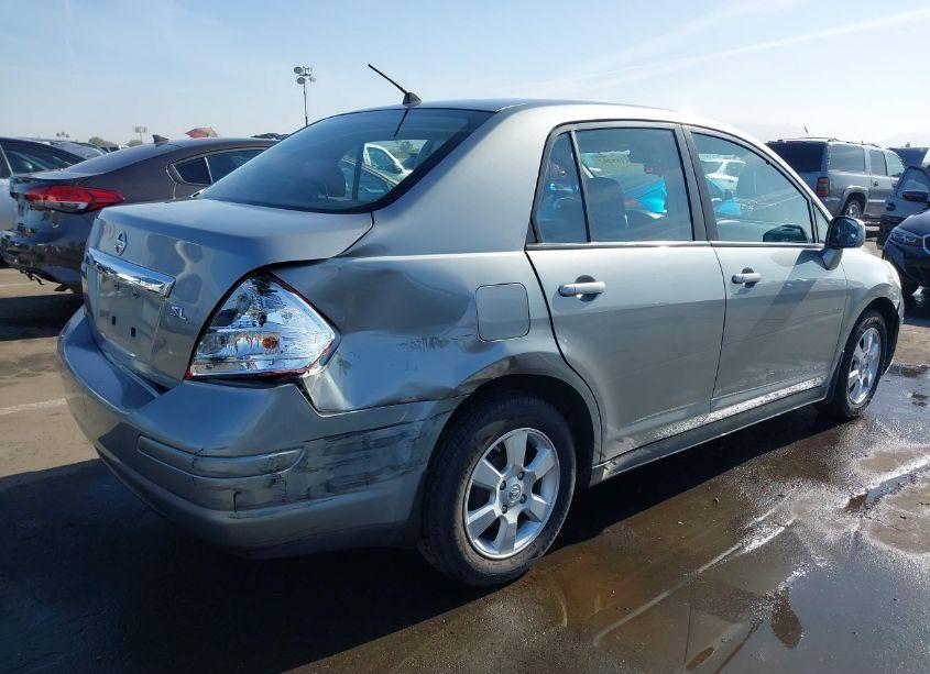 Photo 4 of 2010 Nissan Versa 1.8SL (VIN 3N1BC1AP0AL383169)