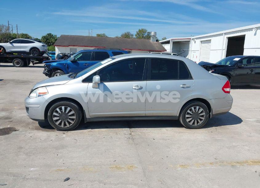 Photo 14 of 2011 Nissan Versa 1.8S (VIN 3N1BC1AP0BL409450)