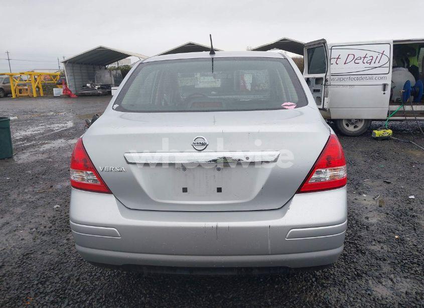 Photo 17 of 2011 Nissan Versa 1.8S (VIN 3N1BC1AP0BL424675)