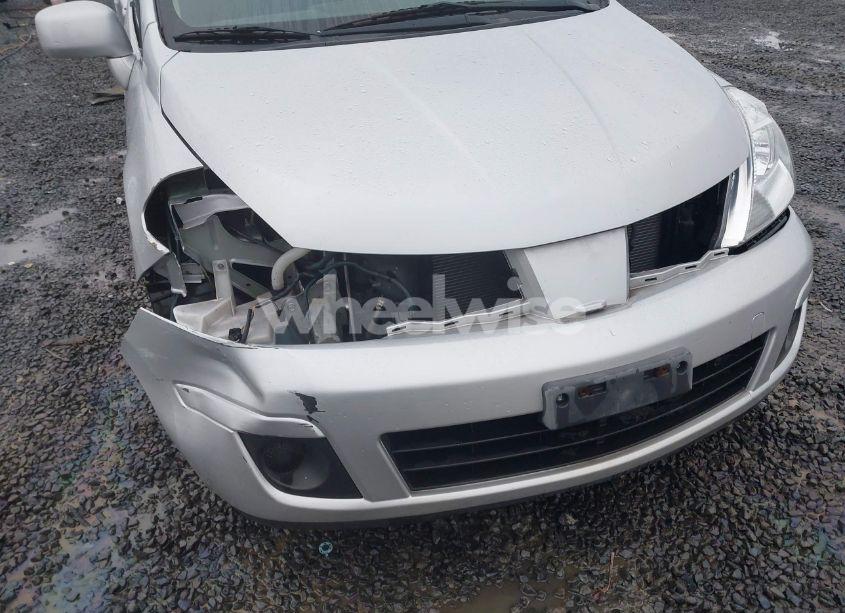 Photo 6 of 2011 Nissan Versa 1.8S (VIN 3N1BC1AP0BL424675)