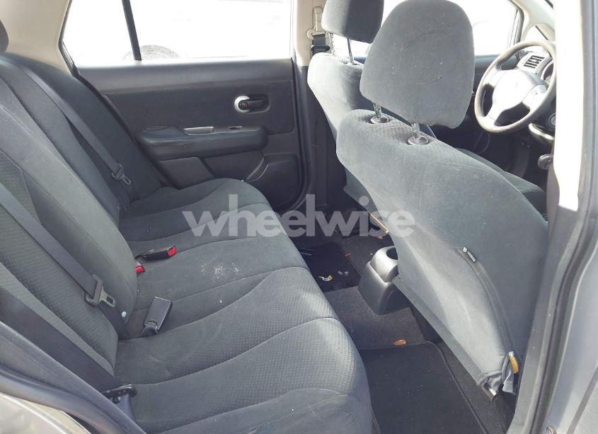 Photo 8 of 2011 Nissan Versa 1.8S (VIN 3N1BC1AP0BL444926)